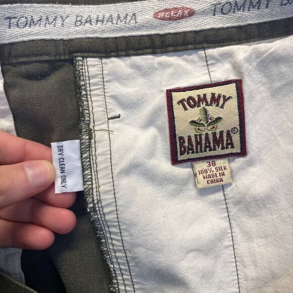 Tommy Bahama Relax Men's Chino Shorts Olive Size 38 Pleated 100% Silk - Picture 7 of 9